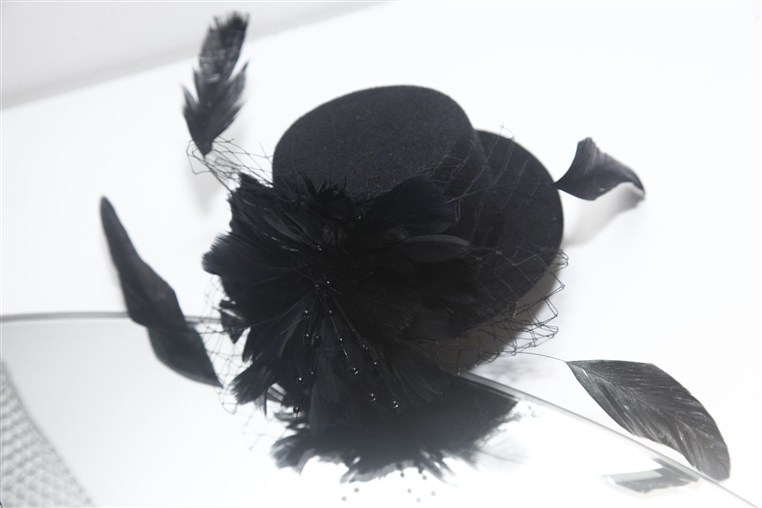 Cravate et Corset Opening